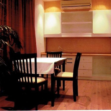 Strand Inn Hotel Bangkok Exterior foto