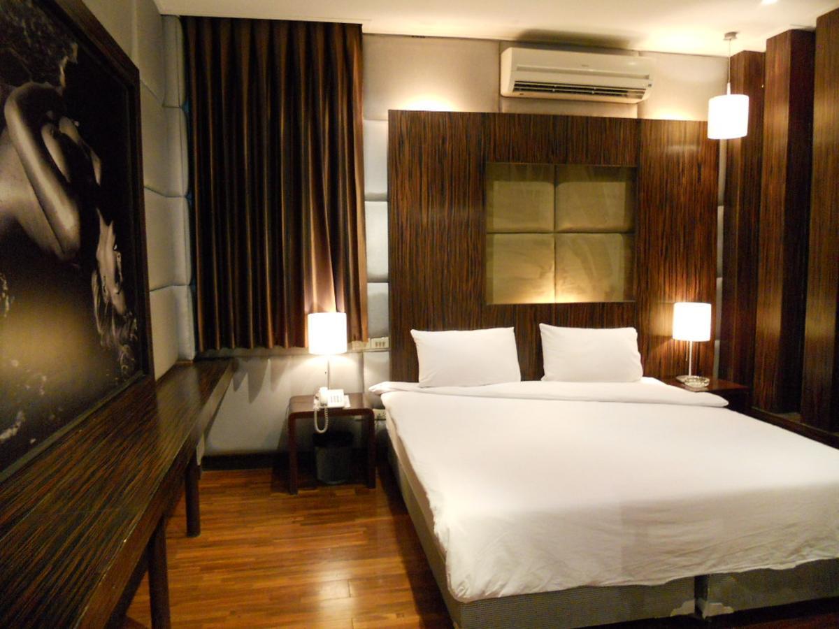 Strand Inn Hotel Bangkok Habitación foto